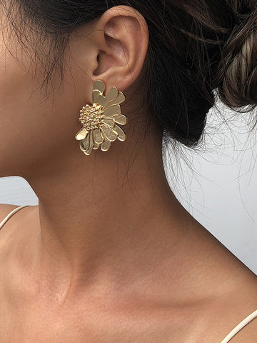 Vintage Alloy Flower Earrings